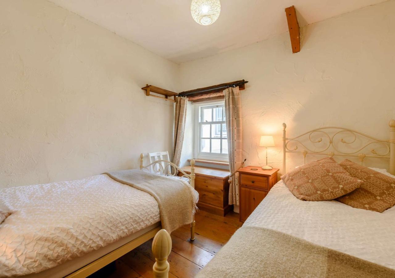 Вілла Bwthyn Clyd - St Davids Екстер'єр фото