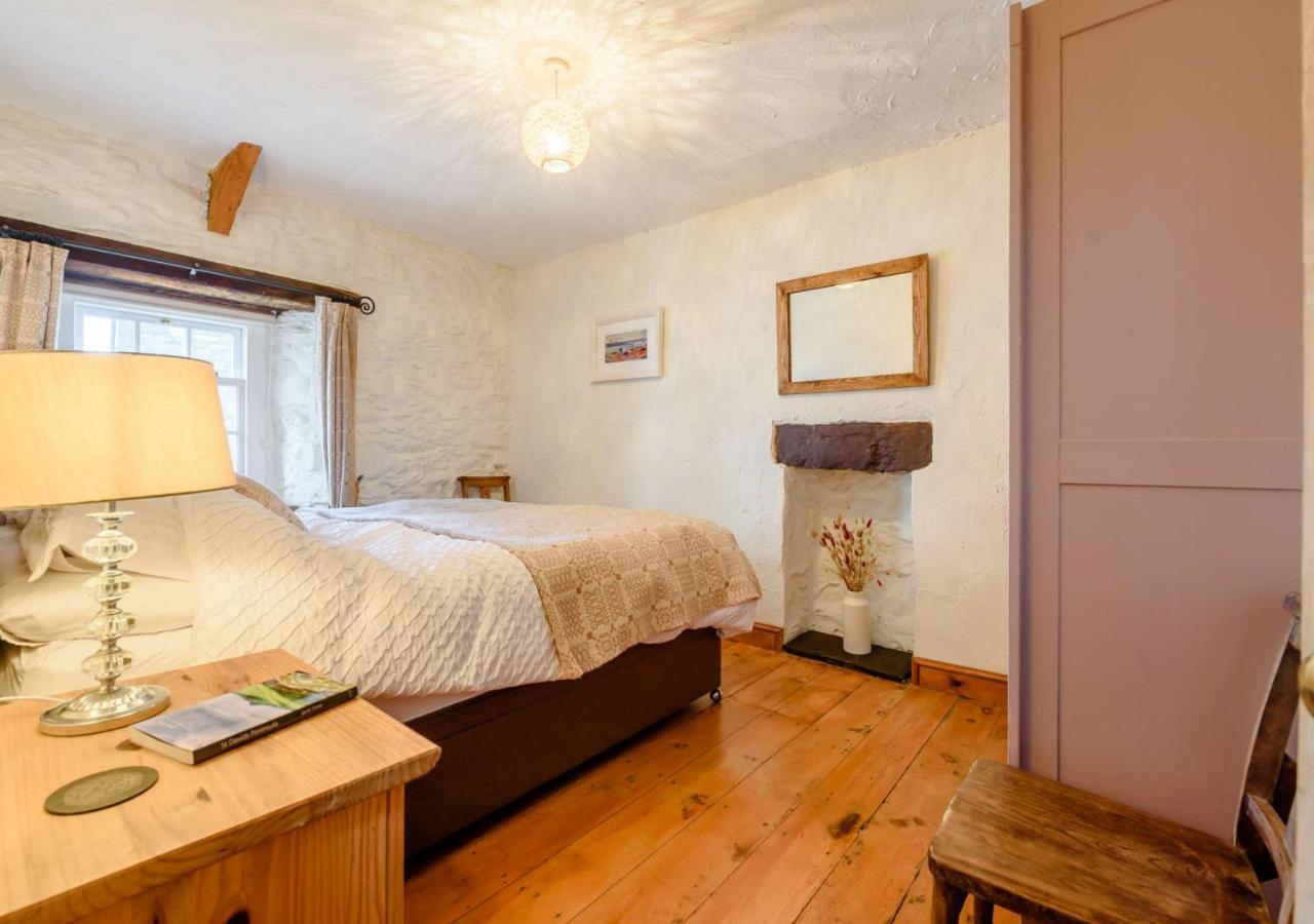 Вілла Bwthyn Clyd - St Davids Екстер'єр фото