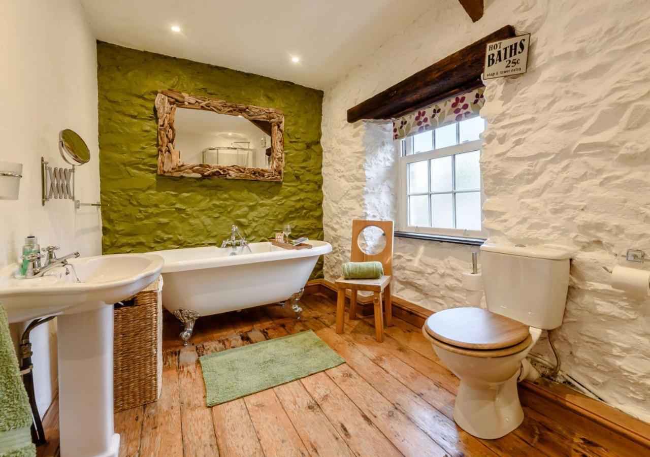 Вілла Bwthyn Clyd - St Davids Екстер'єр фото